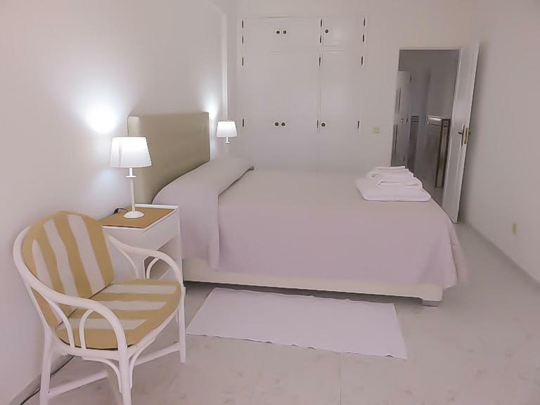Seasun Vacation Rentals - Beach Монте-Горду Екстер'єр фото